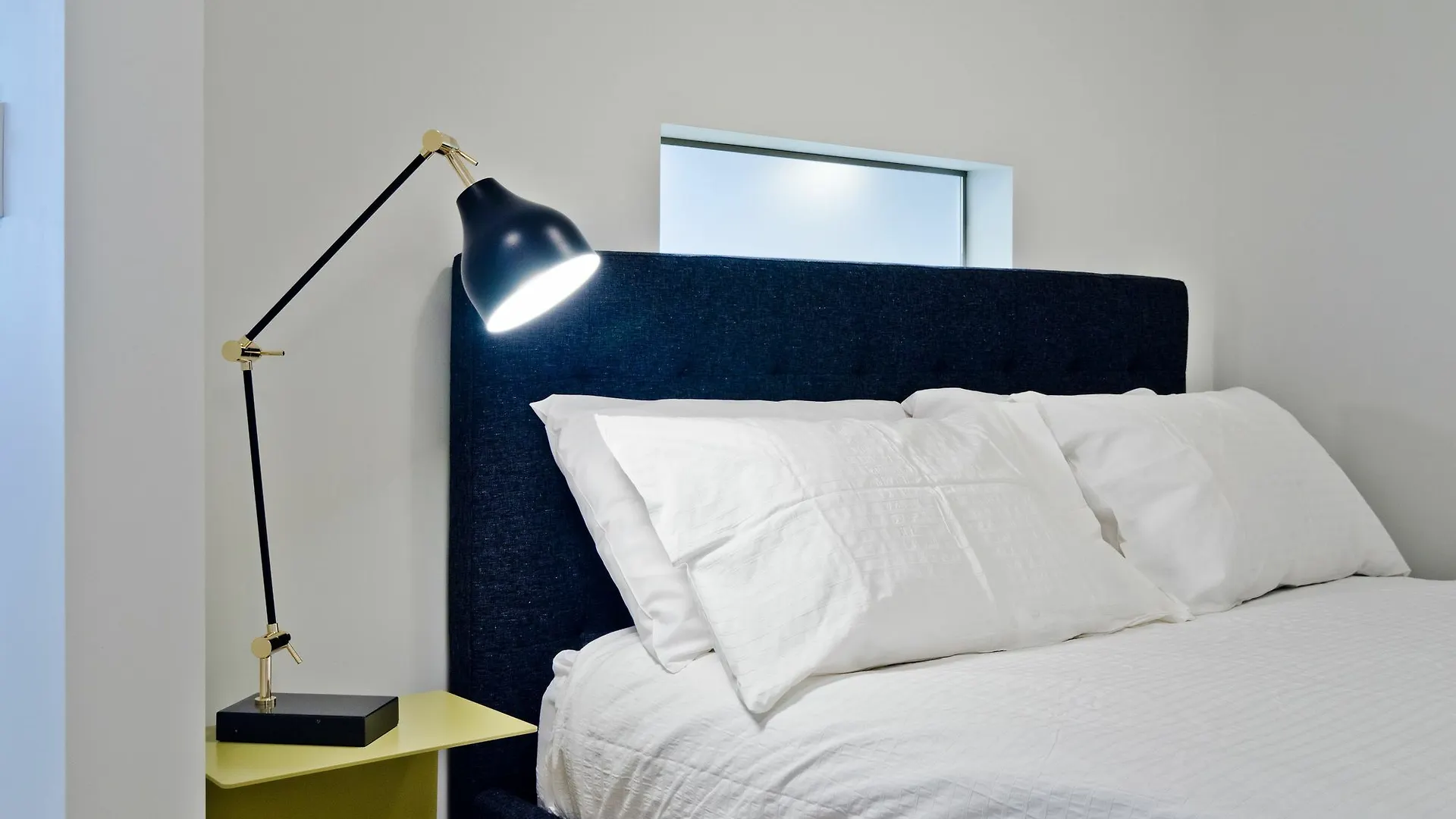 *** Hotell Lido In Kensington By Suite Digs YYC Kanada